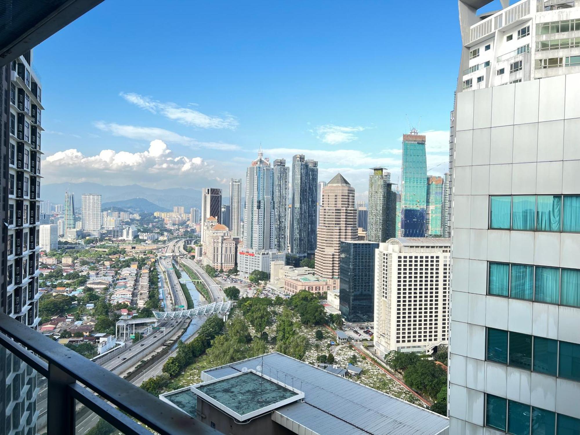 Summer Suites Klcc By Victorians Kuala Lumpur Dış mekan fotoğraf